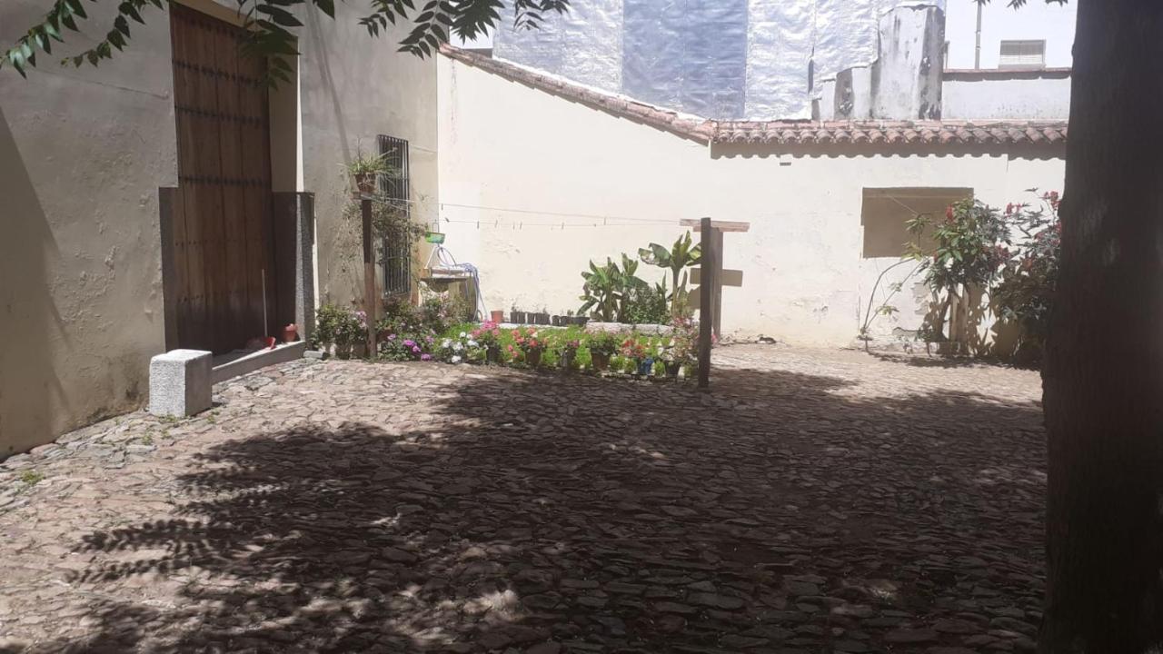 Albergue Convento S.Francisco Сафра Екстериор снимка